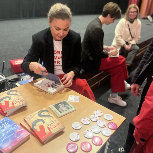 Mezi řádky 2025 Mezi řádky 2025