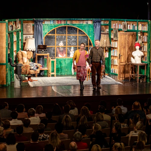 Divadelní představení V závěji