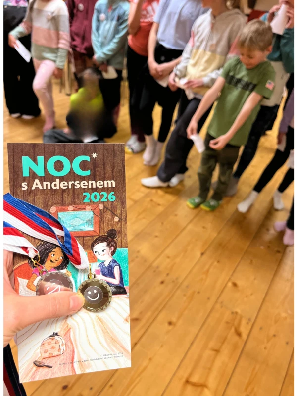 Noc s Andersenem v knihovně